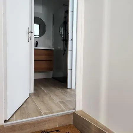 Apartamento Pause entre cité et bastide *Clim *Wifi *Smart Tv