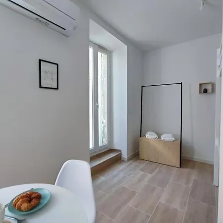 Apartamento Pause entre cité et bastide *Clim *Wifi *Smart Tv Carcasona