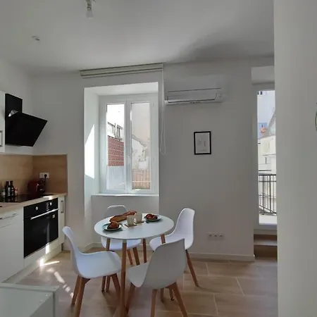 Pause Entre Cite Et Bastide *clim *wifi *smart Tv Apartment *