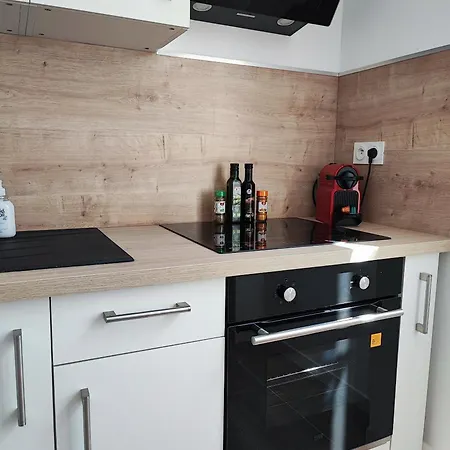 Apartamento Pause entre cité et bastide *Clim *Wifi *Smart Tv Carcasona