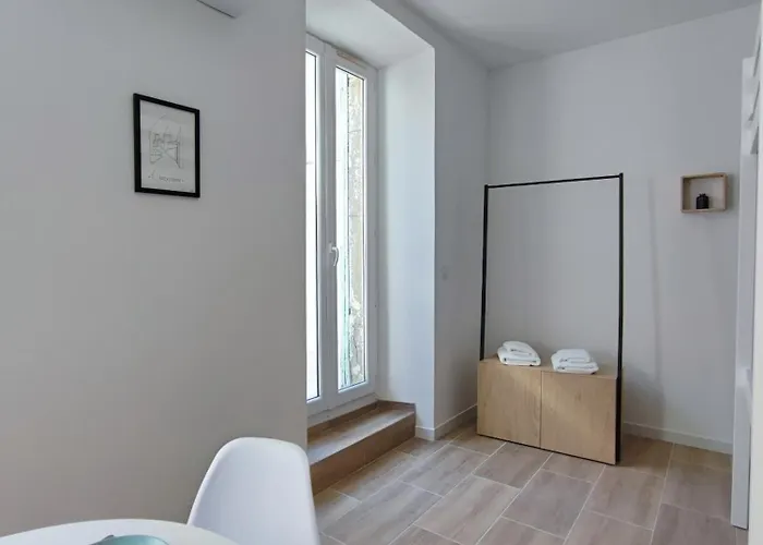 Pause Entre Cite Et Bastide *clim *wifi *smart Tv Appartement